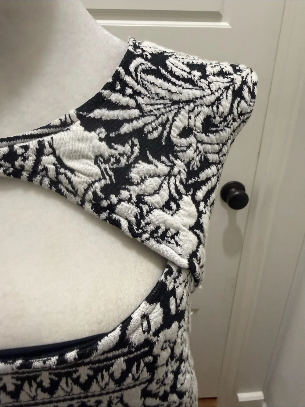Anthropologie. Jacquard Cut-Out Midi Dress. Black & White. Size Medium.